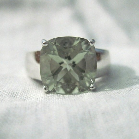 Jewelry - Sterling Silver BBJ Green Cubic Zirconia R…